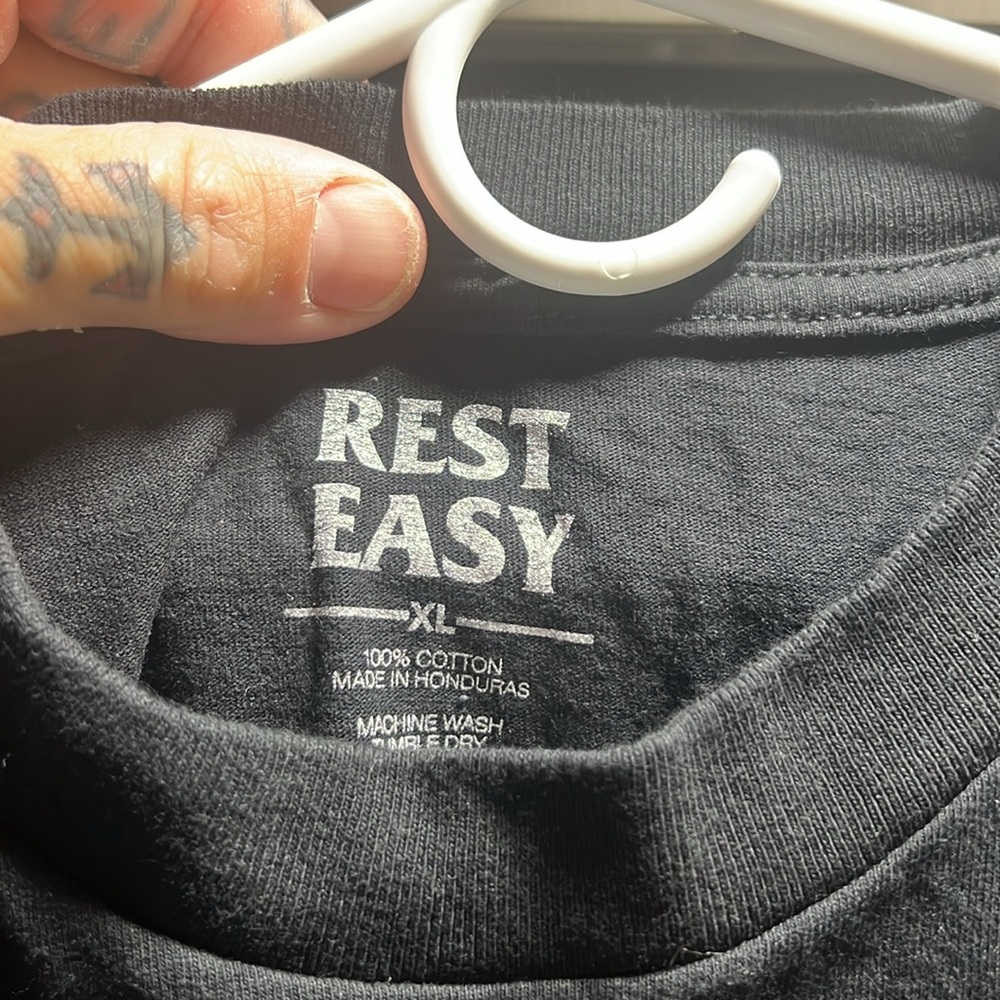Rest easy - Picture 3 of 3